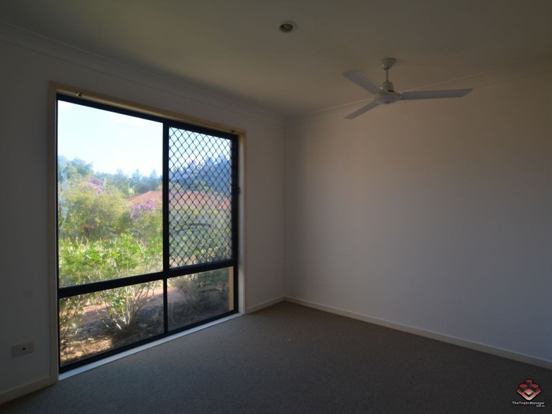 92/24 Amsonia Court, Arundel QLD 4214