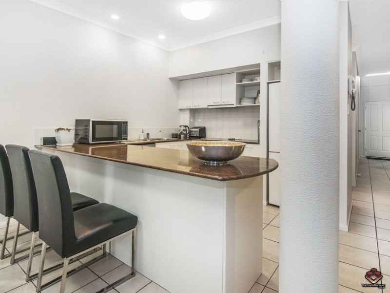 4/60 Caseys Road, Hope Island QLD 4212