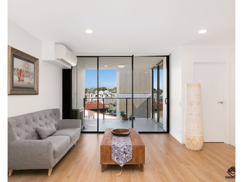 ID:3890558/21 Nile Street, Woolloongabba QLD 4102