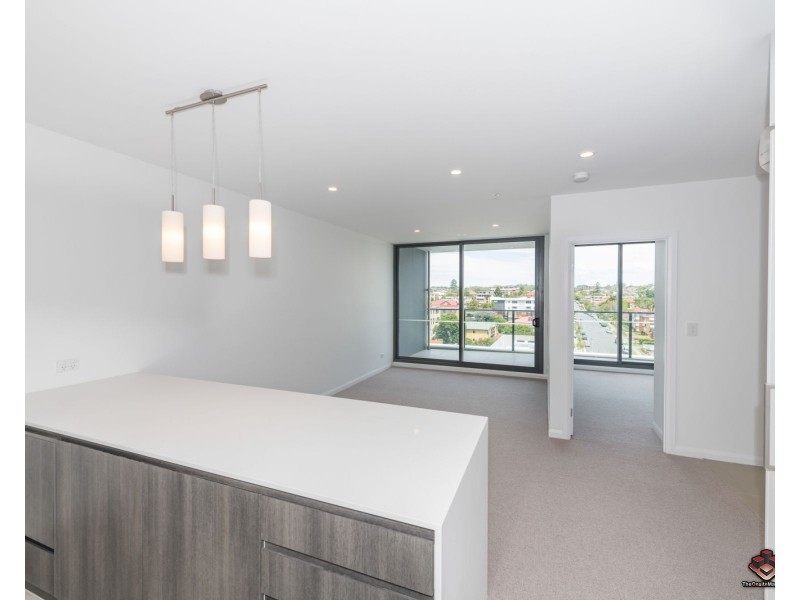 20808/300 Old Cleveland Road, Coorparoo QLD 4151