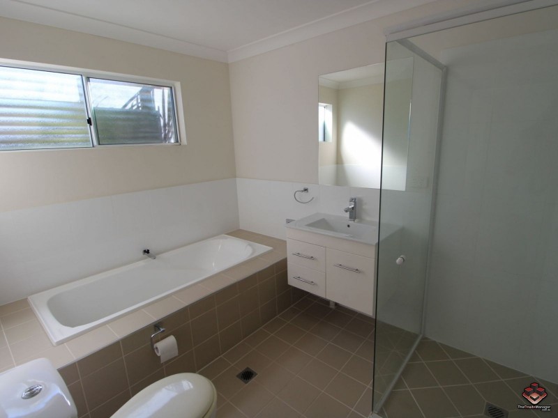 65 Manooka Drive, Cannonvale QLD 4802