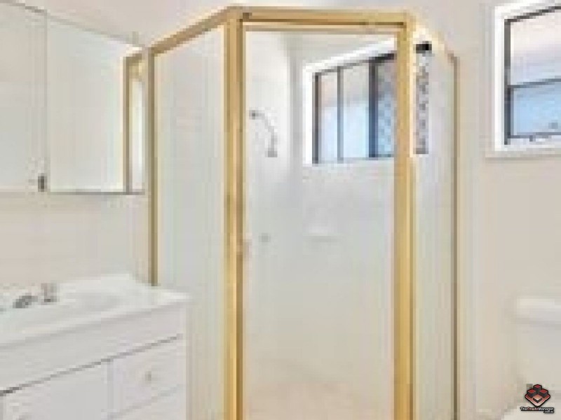 7 Bedser Street, Macgregor QLD 4109