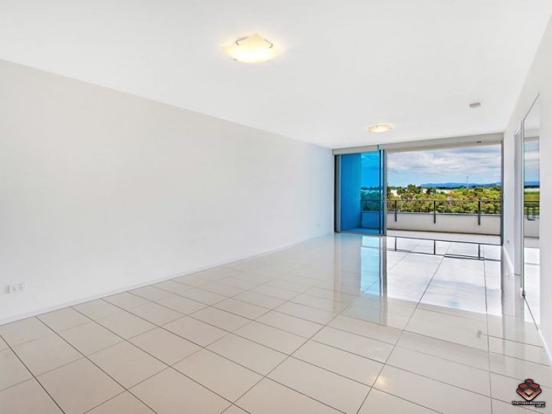3 Compass Drive, Biggera Waters QLD 4216