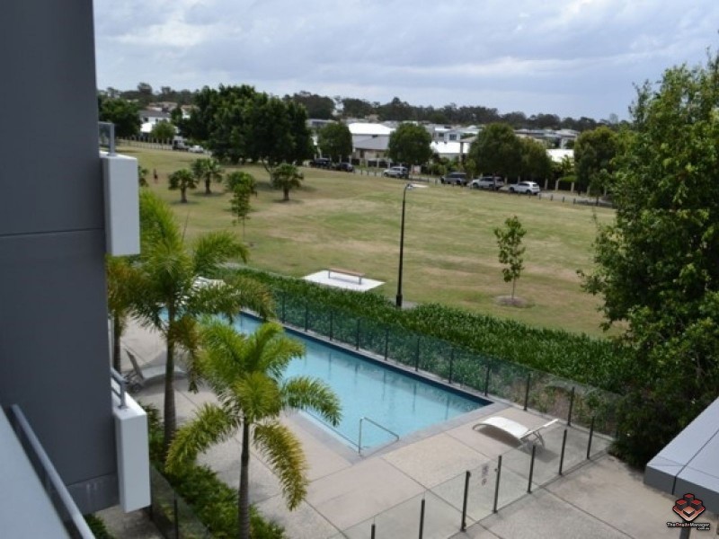3 Compass Drive, Biggera Waters QLD 4216
