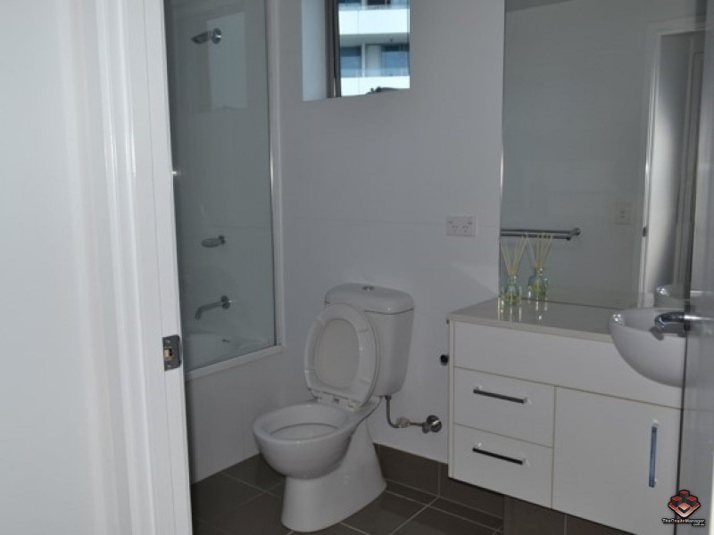 3 Compass Drive, Biggera Waters QLD 4216