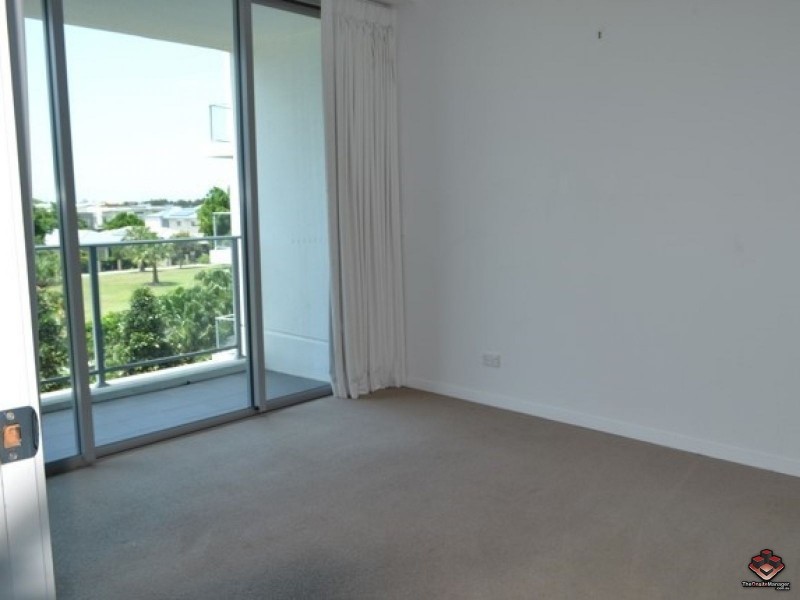 3 Compass Drive, Biggera Waters QLD 4216