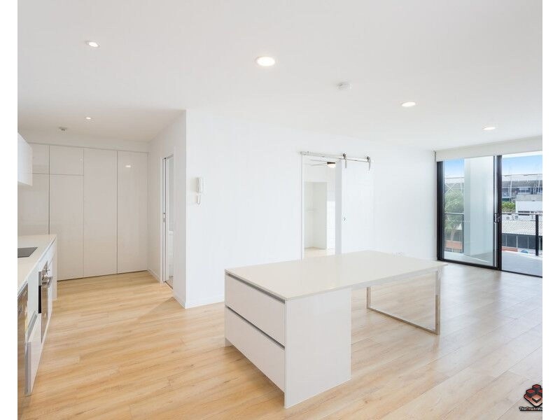 21 Nile Street, Woolloongabba QLD 4102