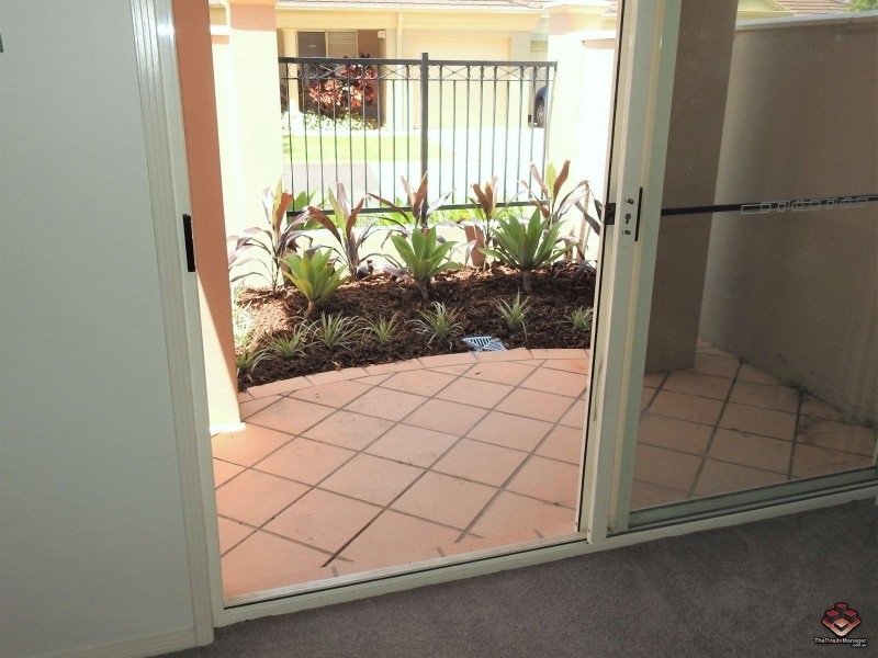 433 Brisbane Road, Coombabah QLD 4216