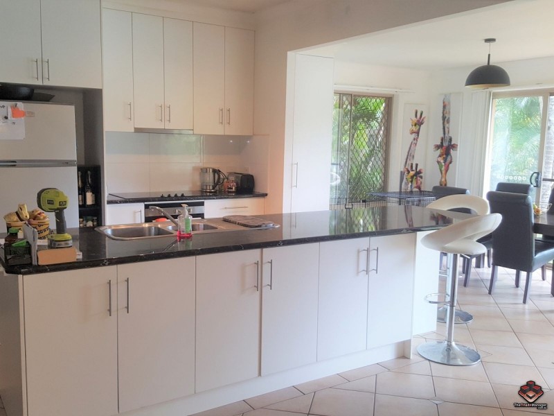 92 Guineas Creek Road, Currumbin Waters QLD 4223