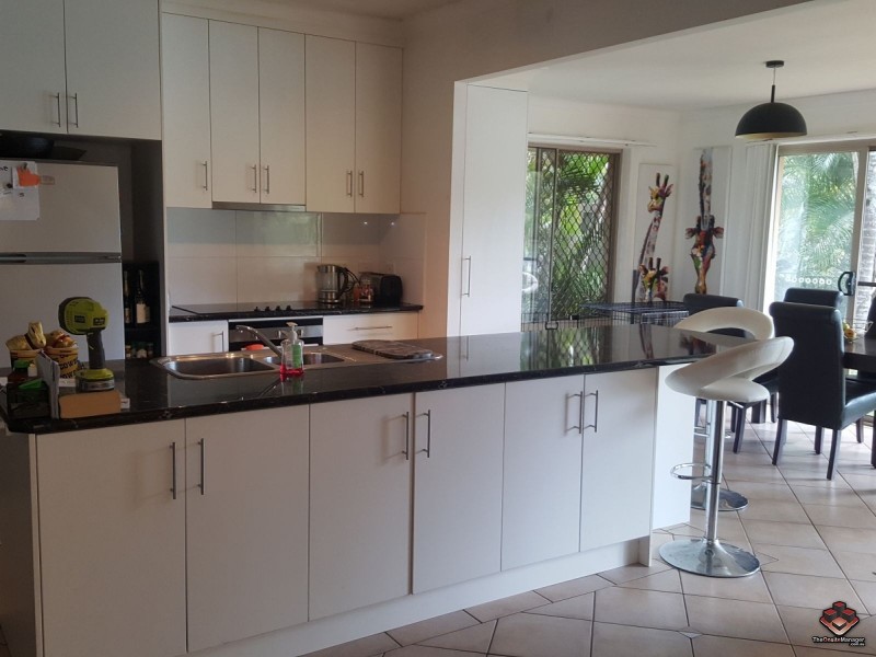 92 Guineas Creek Road, Currumbin Waters QLD 4223