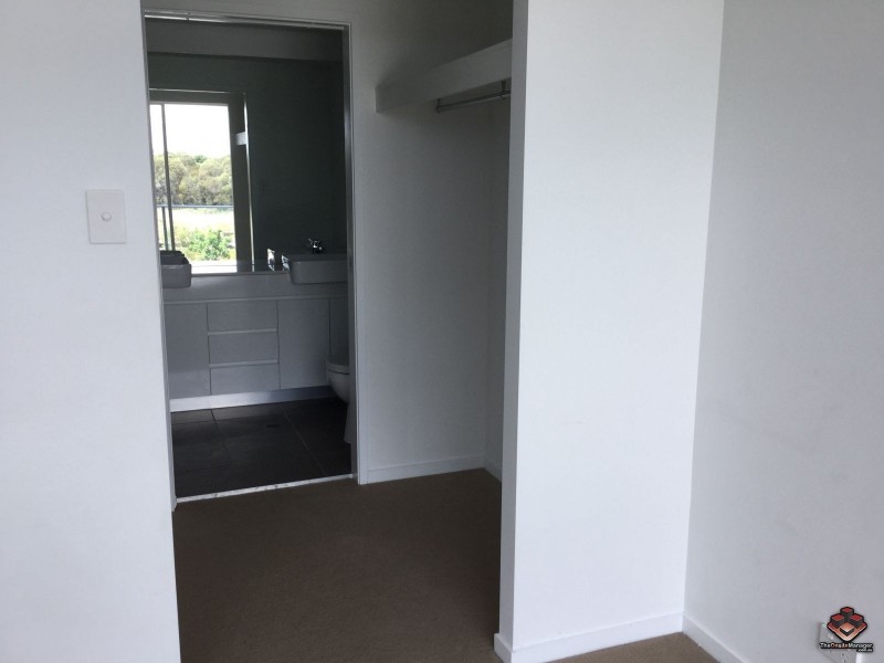 15 Compass Drive, Biggera Waters QLD 4216