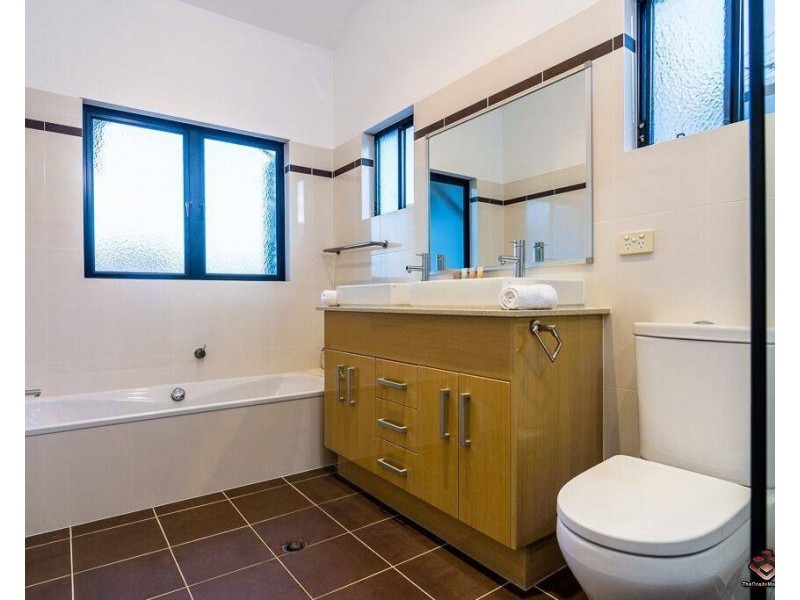 17 Bailey Street, New Farm QLD 4005