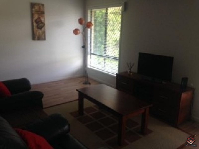 16A Cricket Street, Coopers Plains QLD 4108