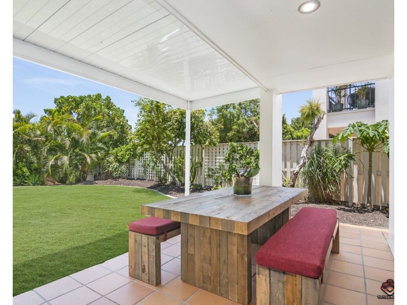 57/60 Caseys Road, Hope Island QLD 4212