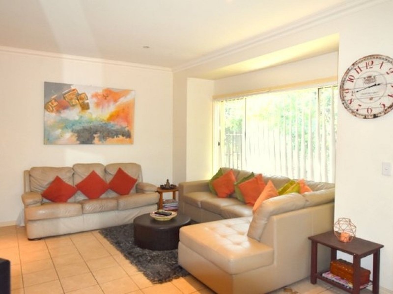 407 Oxley Drive, Runaway Bay QLD 4216