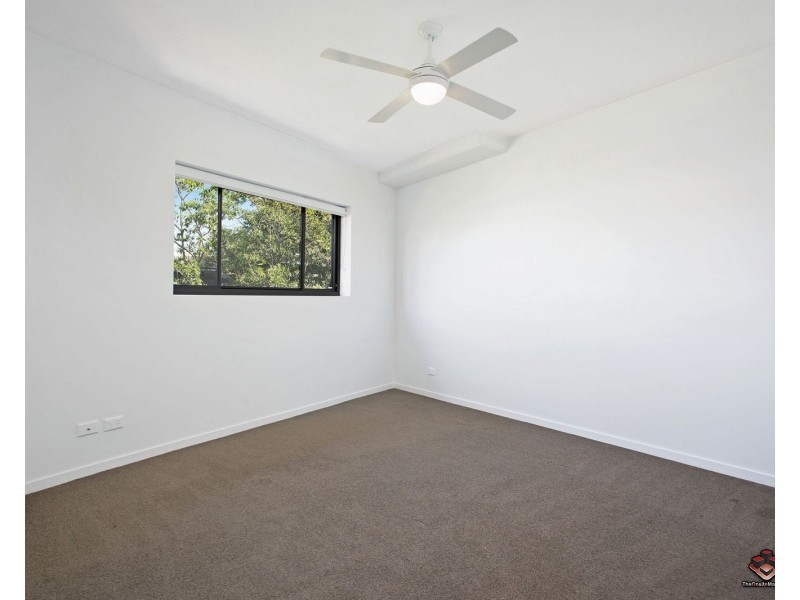 573 Coronation Drive, Toowong QLD 4066