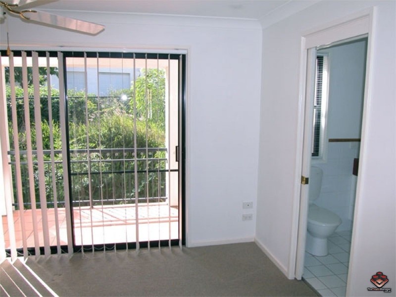 22-34 Glenside Drive, Robina QLD 4226