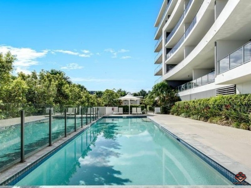 41 Harbour Town Drive, Biggera Waters QLD 4216