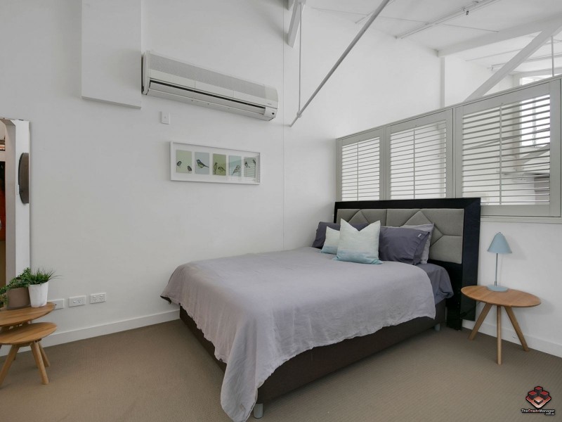 64 Macquarie Street, Teneriffe QLD 4005