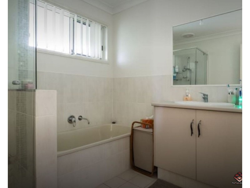 97 Edmund Rice Drive, Southport QLD 4215