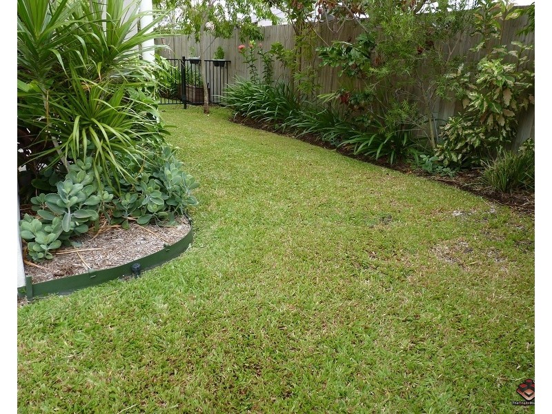 6-24 Henry Street, West End QLD 4810
