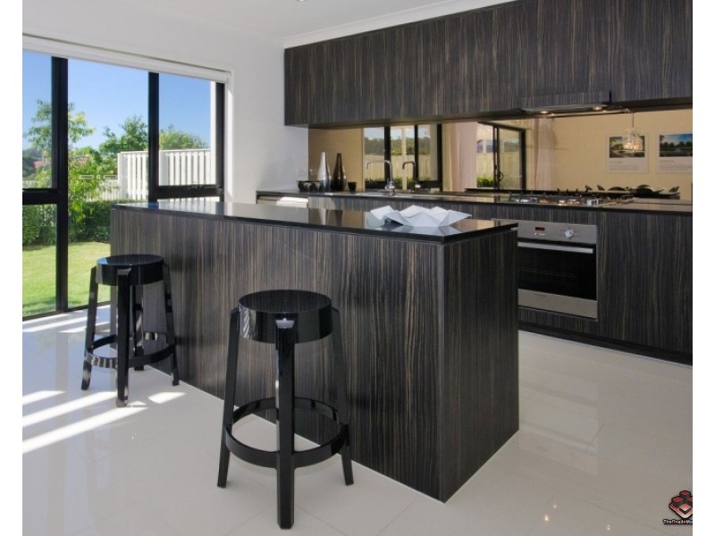 Pacific Pines QLD 4211