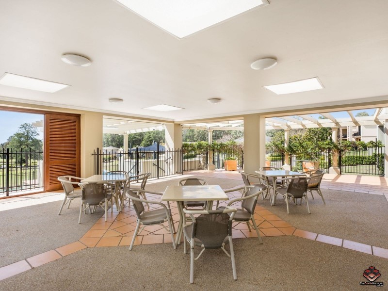 433 Brisbane Road, Coombabah QLD 4216