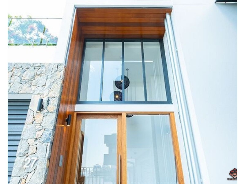 27 Quarry Street, Hamilton QLD 4007