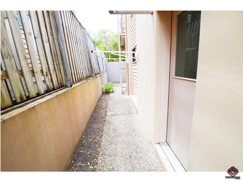 19 Carina Peak Drive, Varsity Lakes QLD 4227