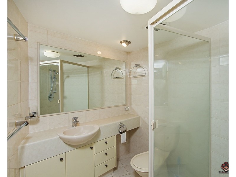 7 Boyd, Bowen Hills QLD 4006