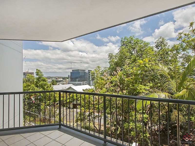 7 Boyd ST, Bowen Hills QLD 4006