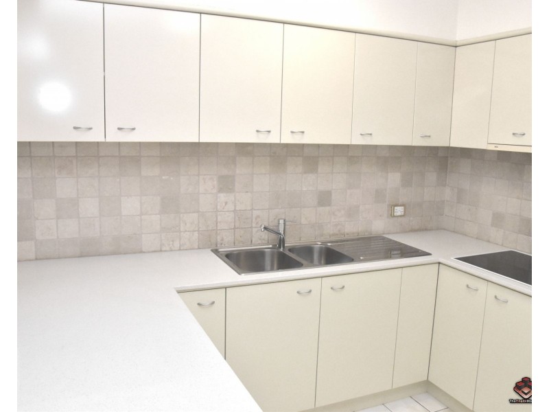 190 Swann Road, Taringa QLD 4068