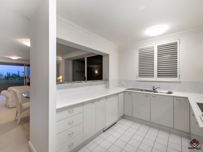 190 Swann Road, Taringa QLD 4068