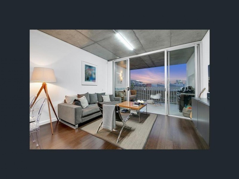 U623/8 Skyring Terrace, Teneriffe QLD 4005