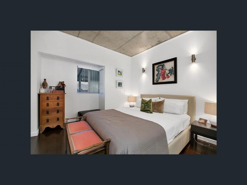 U623/8 Skyring Terrace, Teneriffe QLD 4005