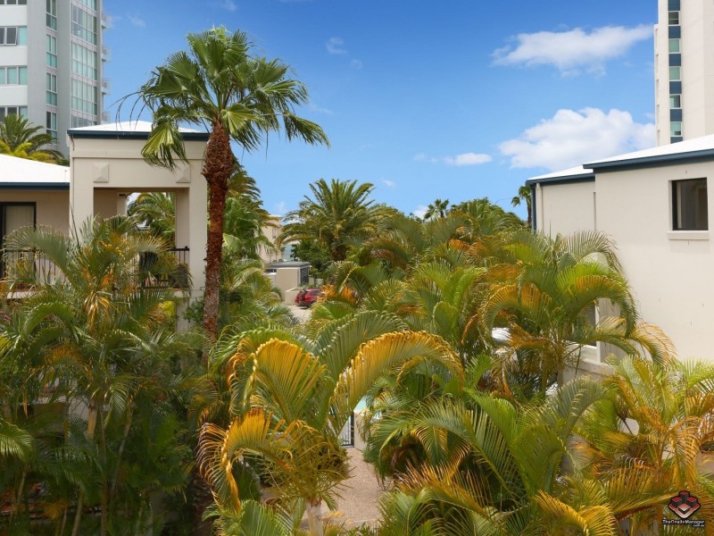 38 Labrador Street, Labrador QLD 4215