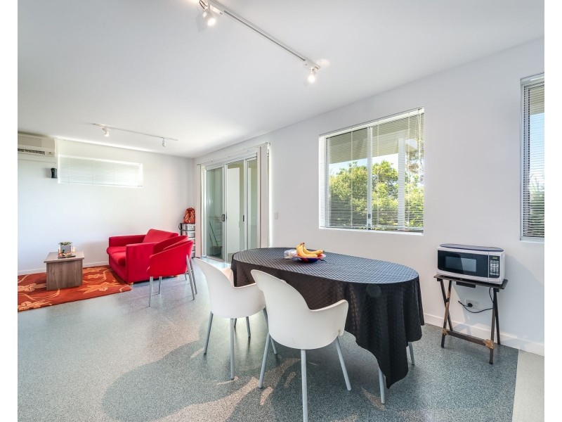 98 University Drive, Varsity Lakes QLD 4227