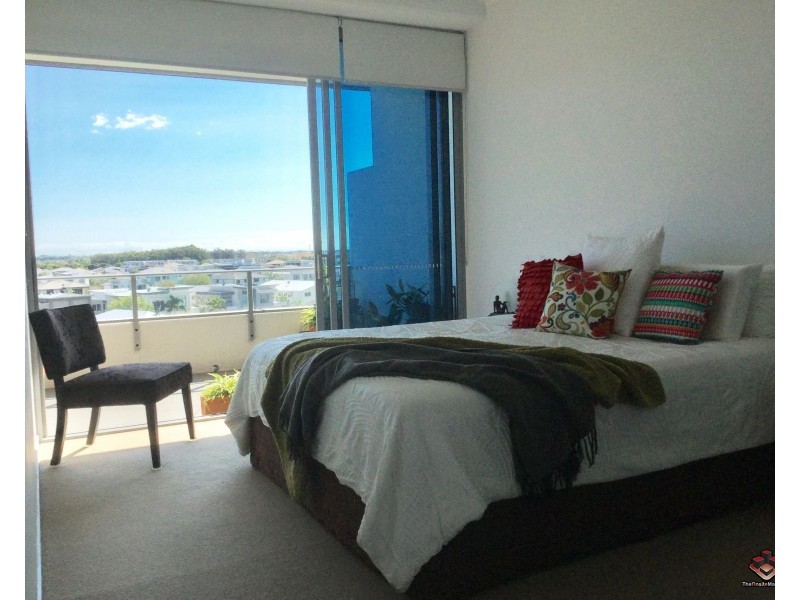 15 Compass Drive, Biggera Waters QLD 4216