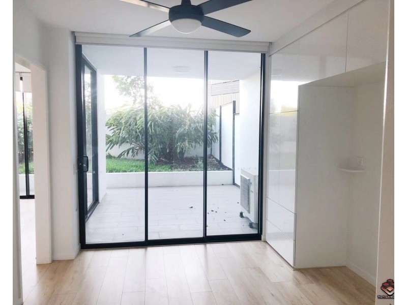 V2207/21 Nile Street, Woolloongabba QLD 4102