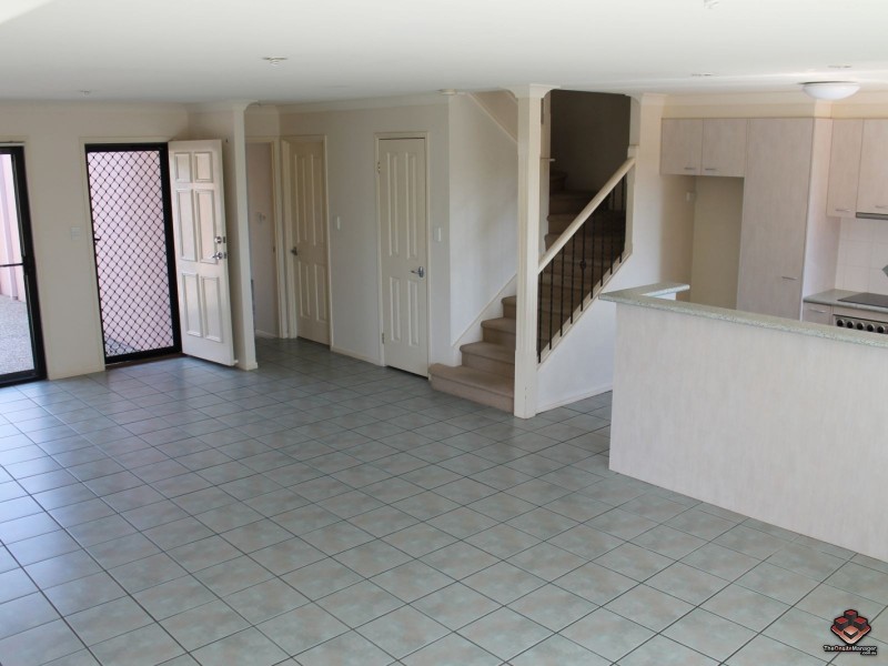 31/1 Secondary Street, Upper Coomera QLD 4209