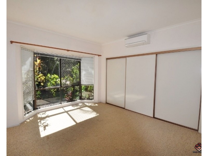 62 Carinya Street, Indooroopilly QLD 4068