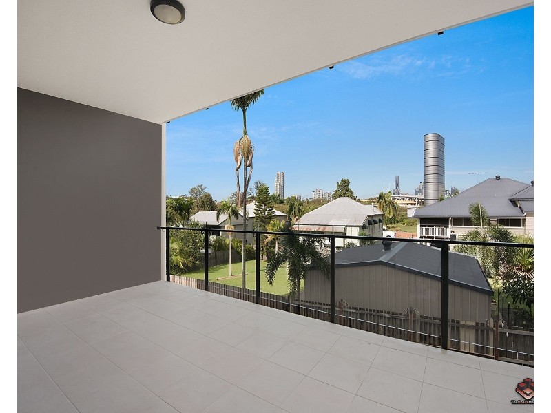 35 Gallway Street, Windsor QLD 4030