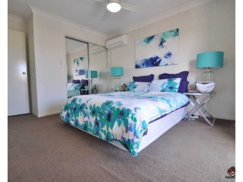 130 Jutland Street, Oxley QLD 4075