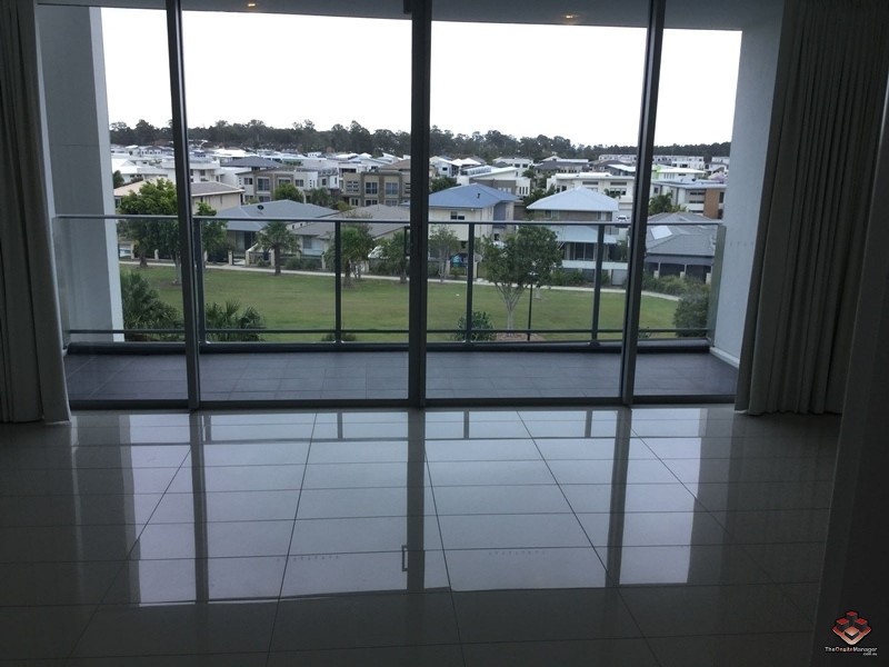 2 East Quay Drive, Biggera Waters QLD 4216