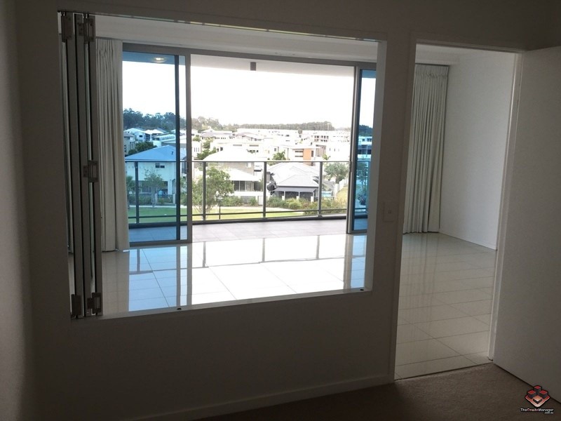 2 East Quay Drive, Biggera Waters QLD 4216