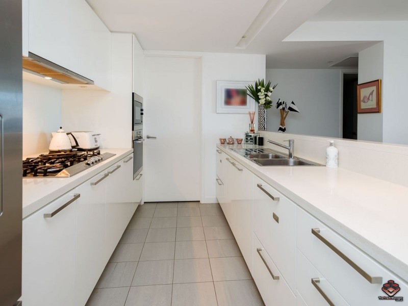 4405/323 Bayview Street, Hollywell QLD 4216