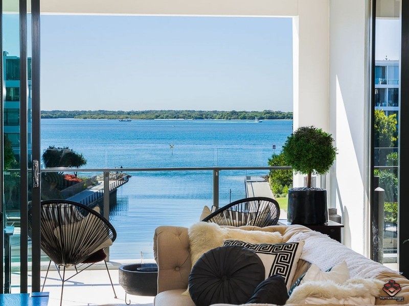 4405/323 Bayview Street, Hollywell QLD 4216