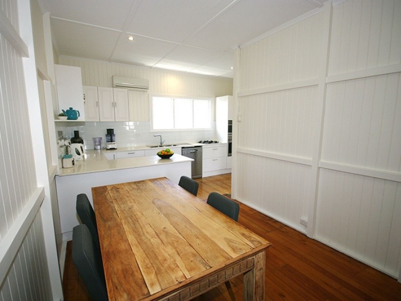 21 Hassall Road, Deagon QLD 4017