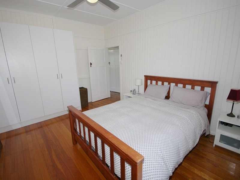 21 Hassall Road, Deagon QLD 4017