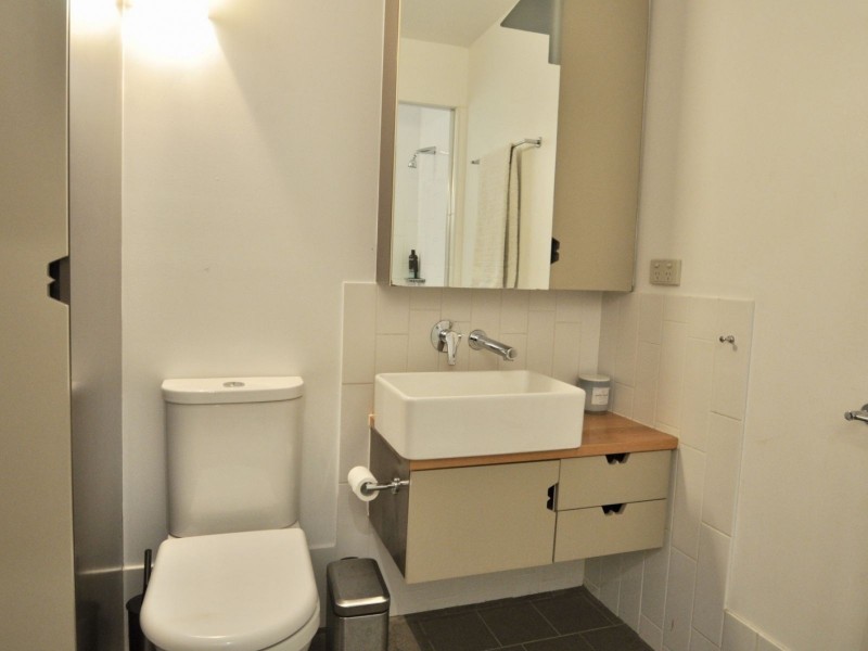 U348c/8 Skyring Terrace, Teneriffe QLD 4005